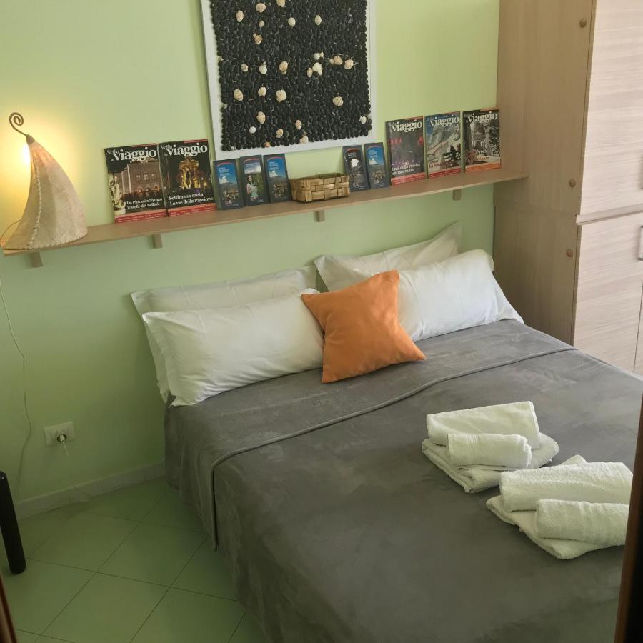 Adriana Casa Vacanze Mare Etna Sicilia Acireale Extérieur photo